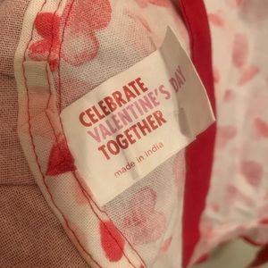 Kohl's Other - Valentine’s Day Heart apron from Kohl’s ❤︎ Kohl's Other - Valentine’s Day Heart apron from Kohl’s ❤︎